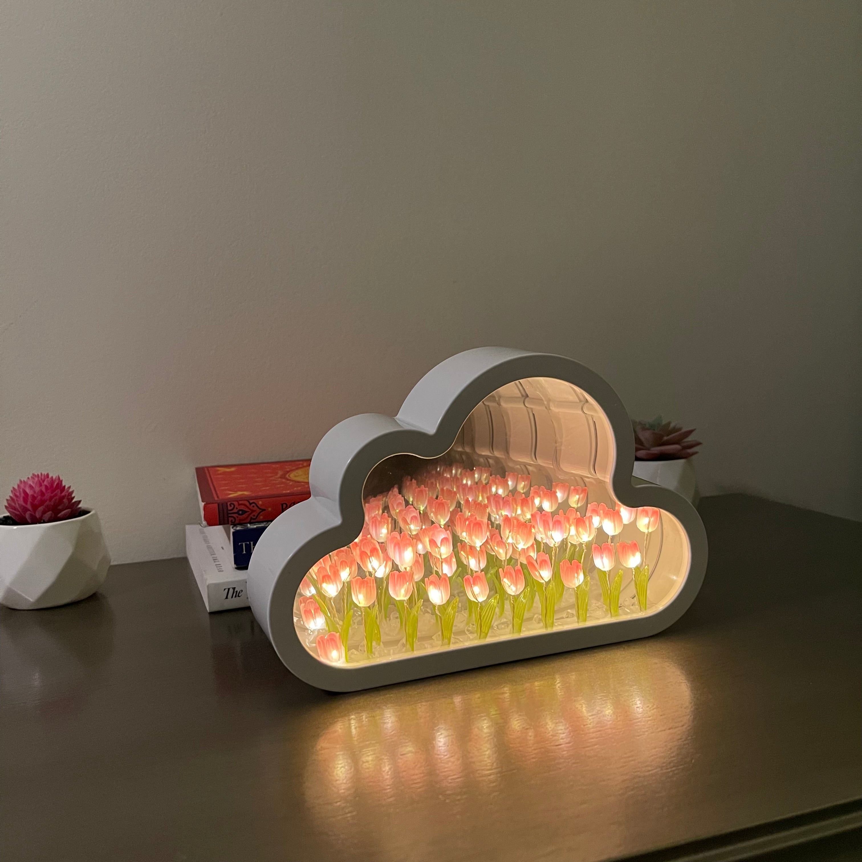 AmaroCloud™ - Tulp Lamp